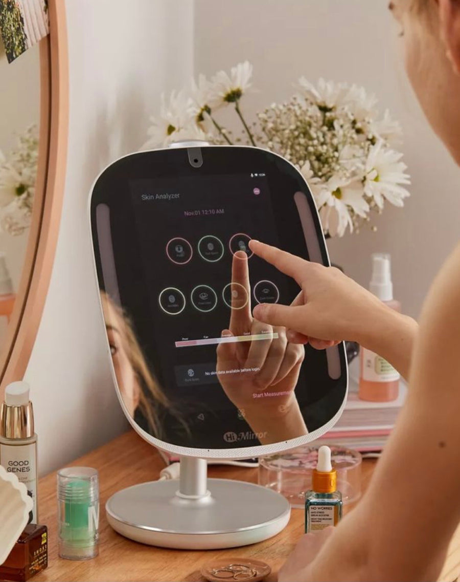 HiMirror